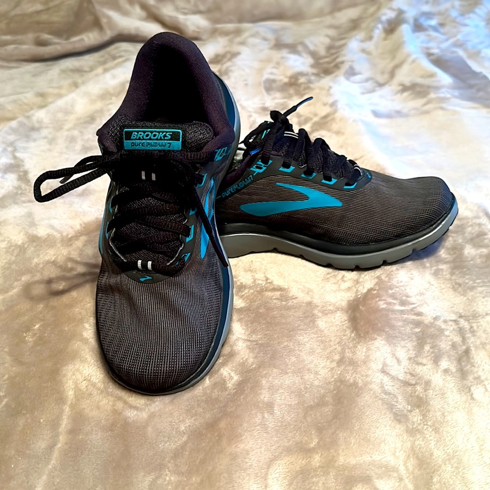 Brooks Pureflow7 women’s 5.5